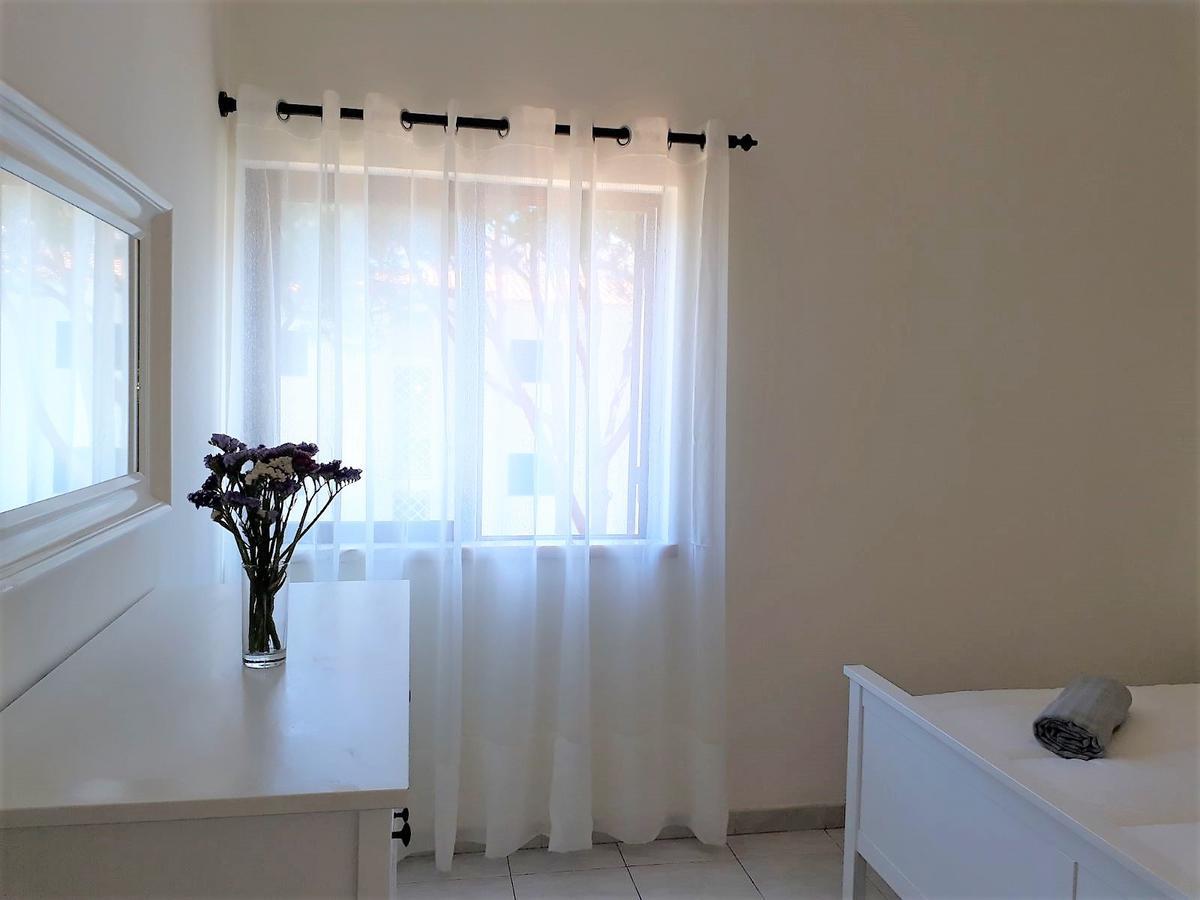 Mouramar- Garagem, Piscina & Wifi Apartment Виламура Екстериор снимка